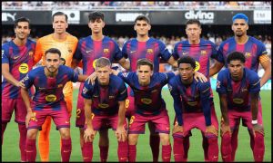 VALENCIA, SPAIN - MAY 23: Players of FC Barcelona pose for a team photograph prior to the LaLiga EA Sports match between Valencia CF and FC Barcelona at Estadi de Mestalla on May 23, 2026 in Valencia, Spain.