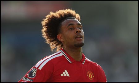 Joshua Zirkzee in action for Man Utd