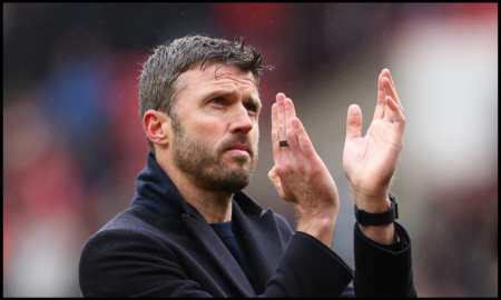 Michael Carrick applauding Man Utd supporters
