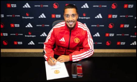 Youri Tielemans signs his Man United contract