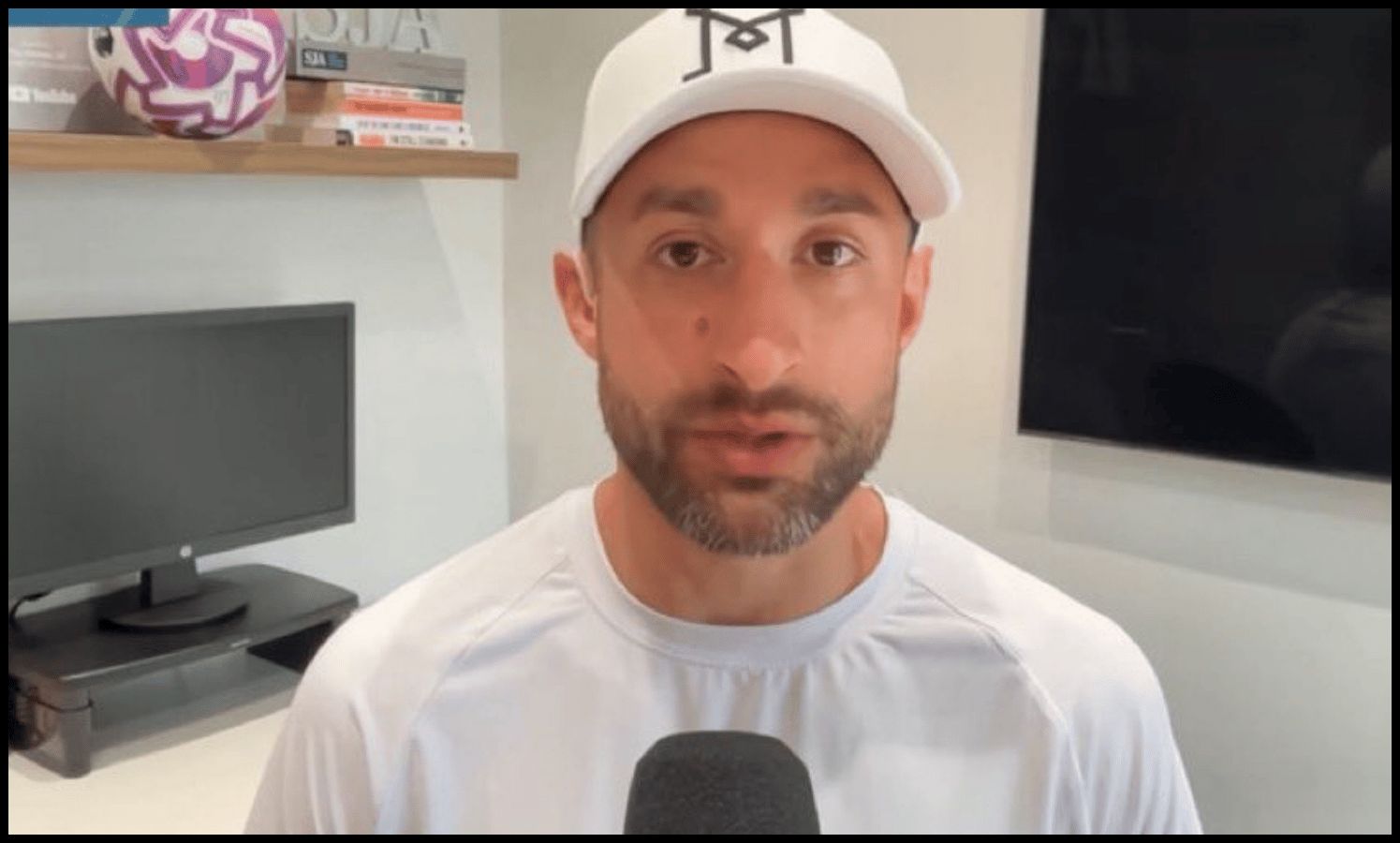David Ornstein talks about transfers on YouTube