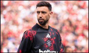 GOTHENBURG, SWEDEN - AUGUST 8: Bruno Fernandes of Manchester United looks on during the warm up prior to the during the pre-season friendly match between Paris Saint-Germain and Manchester United at Ullevi on August 8, 2026 in Gothenburg, Sweden.