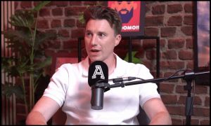 Laurie Whitwell talks Man United transfers