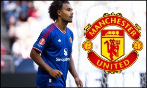 Joshua Zirkzee in action for Man Utd