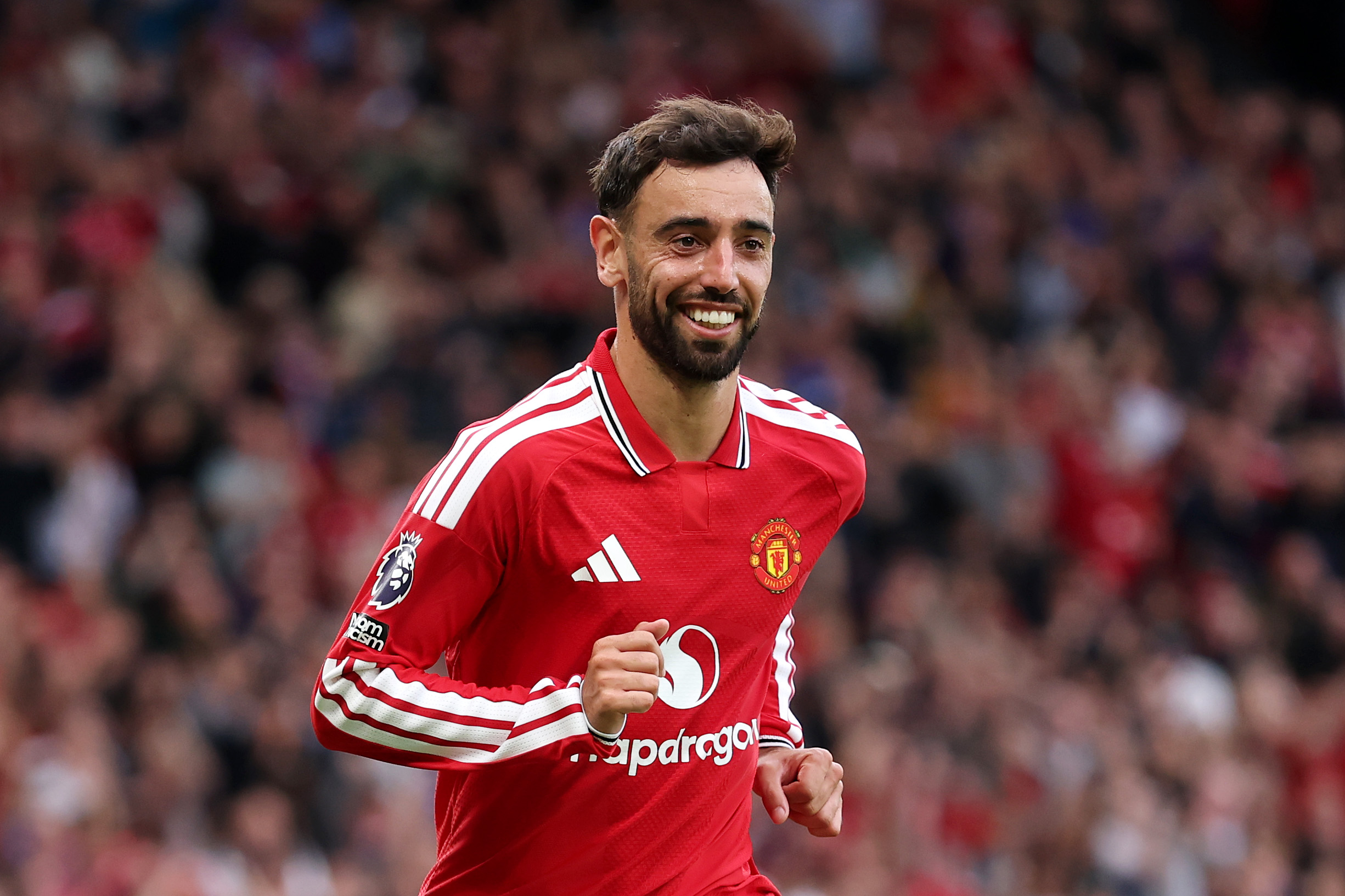 MANCHESTER, ENGLAND - AUGUST 30: Bruno Fernandes of Manchester United celebrates scoring his team’s fourth goal during the Premier League 2026/27 match between Manchester United and Ipswich Town at Old Trafford on August 30, 2026 in Manchester, England
