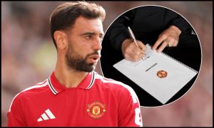 MANCHESTER, ENGLAND - SEPTEMBER 13: Bruno Fernandes of Manchester United during the Premier League 2026/27 match between Manchester United and Manchester City at Old Trafford on September 13, 2026 in Manchester, England.