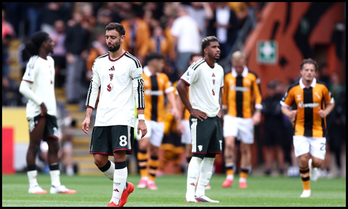 Whitwell: Man Utd players unhappy with transfer business as two stars could the price