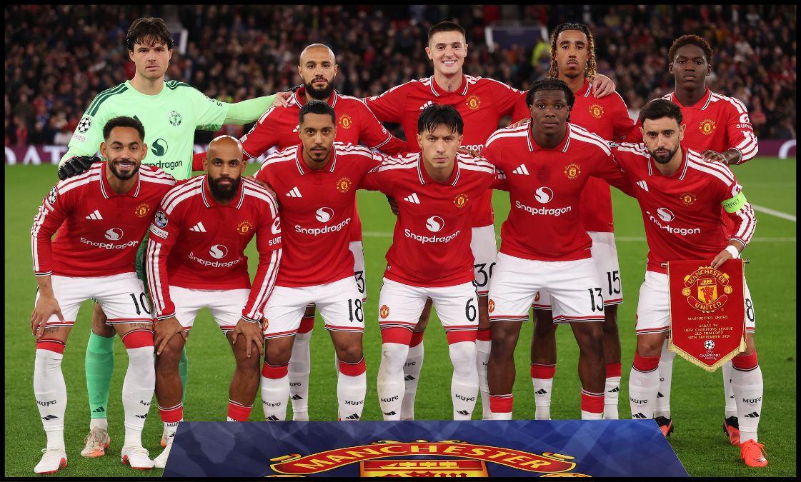 Man Utd players ahead of kickoff