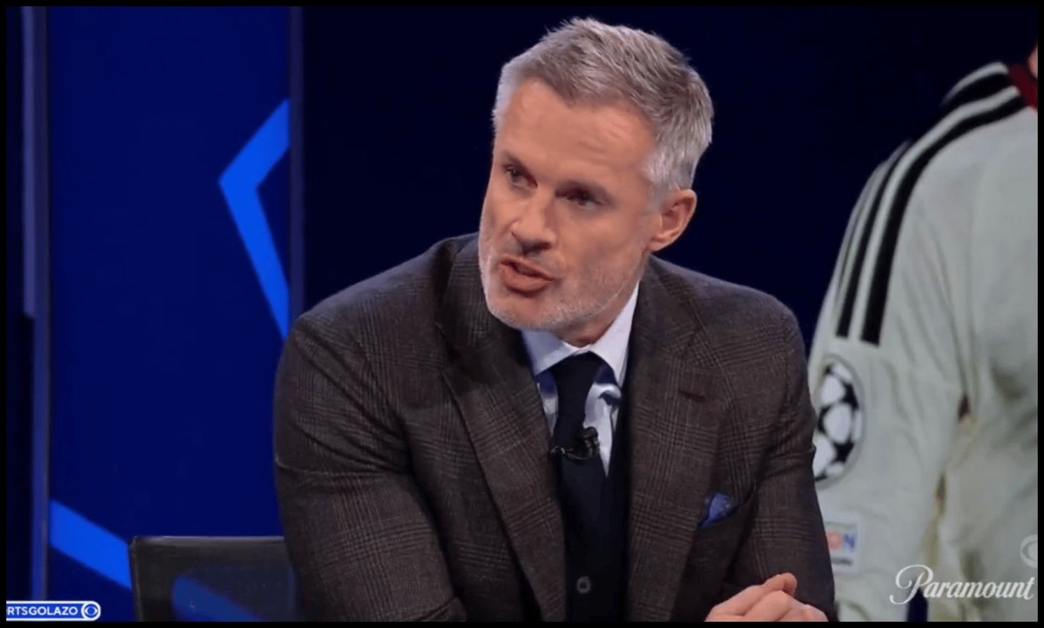 Carragher: Fernandes questioning Carrick’s tactics is a ‘disgrace’